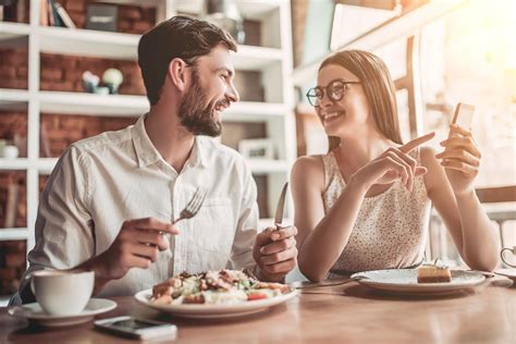 友達 ご飯 誘い 方|ご飯の誘い方17選！自然にご飯に誘うにはどうすればいい？ .